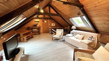 Smart-tv en een open haard