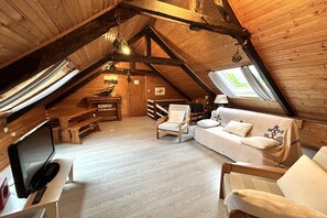 TV connectée, cheminée