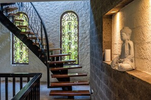 Villa | Living area | Flat-screen TV