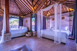 Villa | Tabla de planchar con plancha