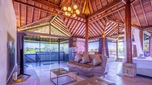 Vila | Ruang keluarga | TV layar datar