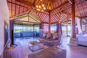 Villa | Living room | Flat-screen TV - Puri Ratu Jimbaran Villa By Betterplace (Jimbaran)