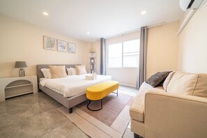 Perhetalo, 5 makuuhuonetta, yksityinen uima-allas, kaupunkinäköala | Ilmainen Wi-Fi