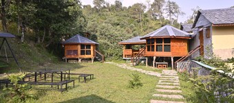 The Wild Planet - Treehouses & Cottages