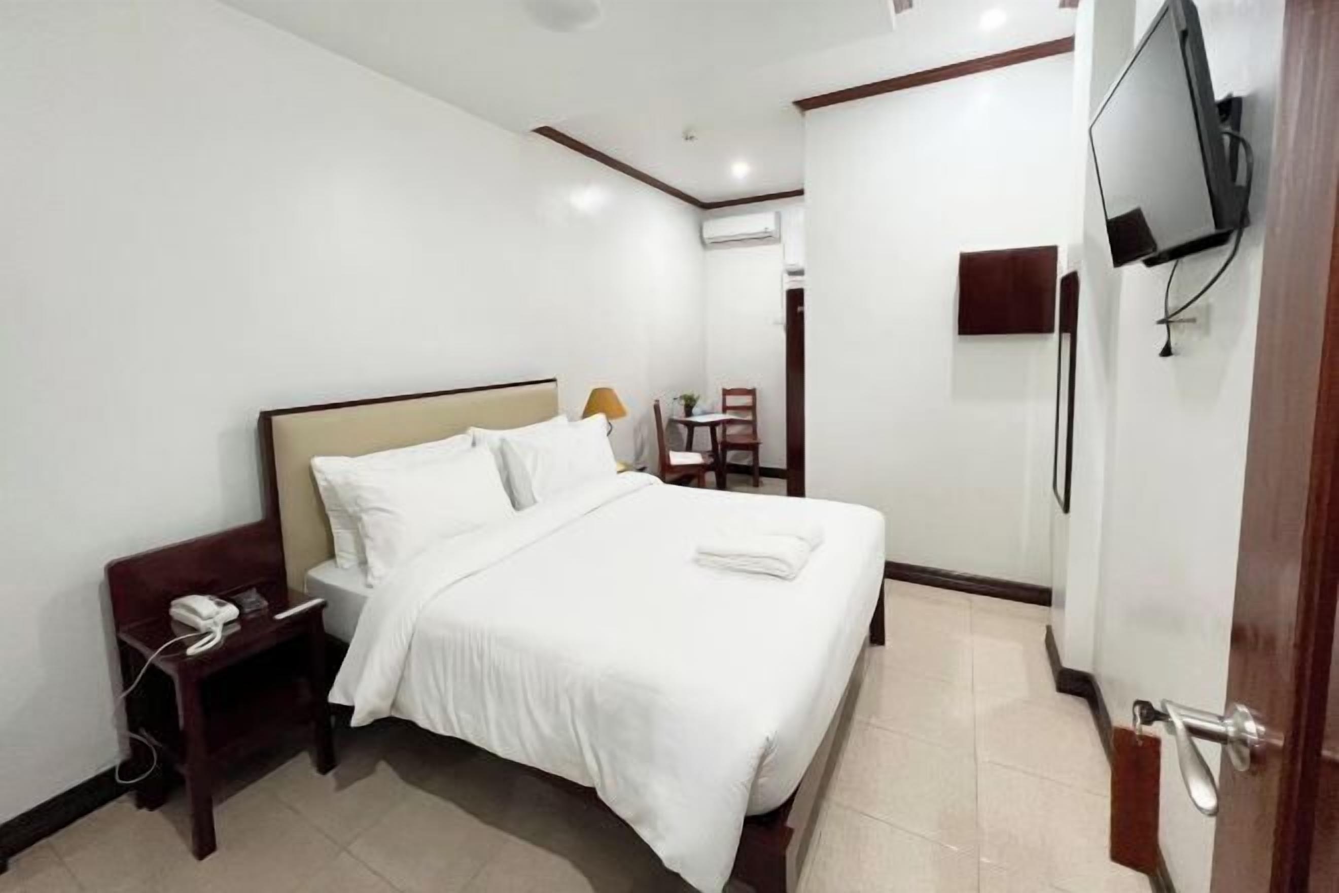 Bügeleisen/Bügelbrett, kostenloses WLAN