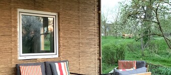 Holiday Home 'Sommerhaus' with Private Terrace, Private Garden and Wi-Fi