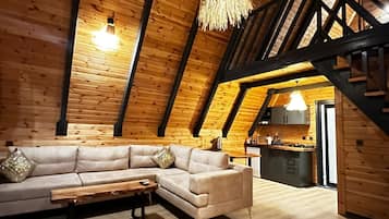 Bungalow, alberca privada, vista al río | Cocina privada | Frigobar, plancha de cocina y utensilios de cocina
