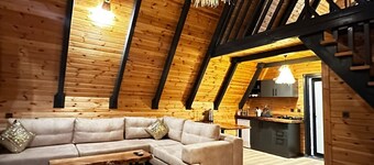 EHLI BUNGALOV