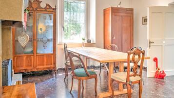 Rumah Klasik, 1 kamar tidur | Tempat makan