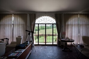 Comfort House, 1 Bedroom | Living room