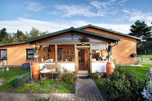 Ferienwohnung 'Wohnung 2' mit Gemeinschaftsterrasse, Gemeinschaftsgarten und WLAN