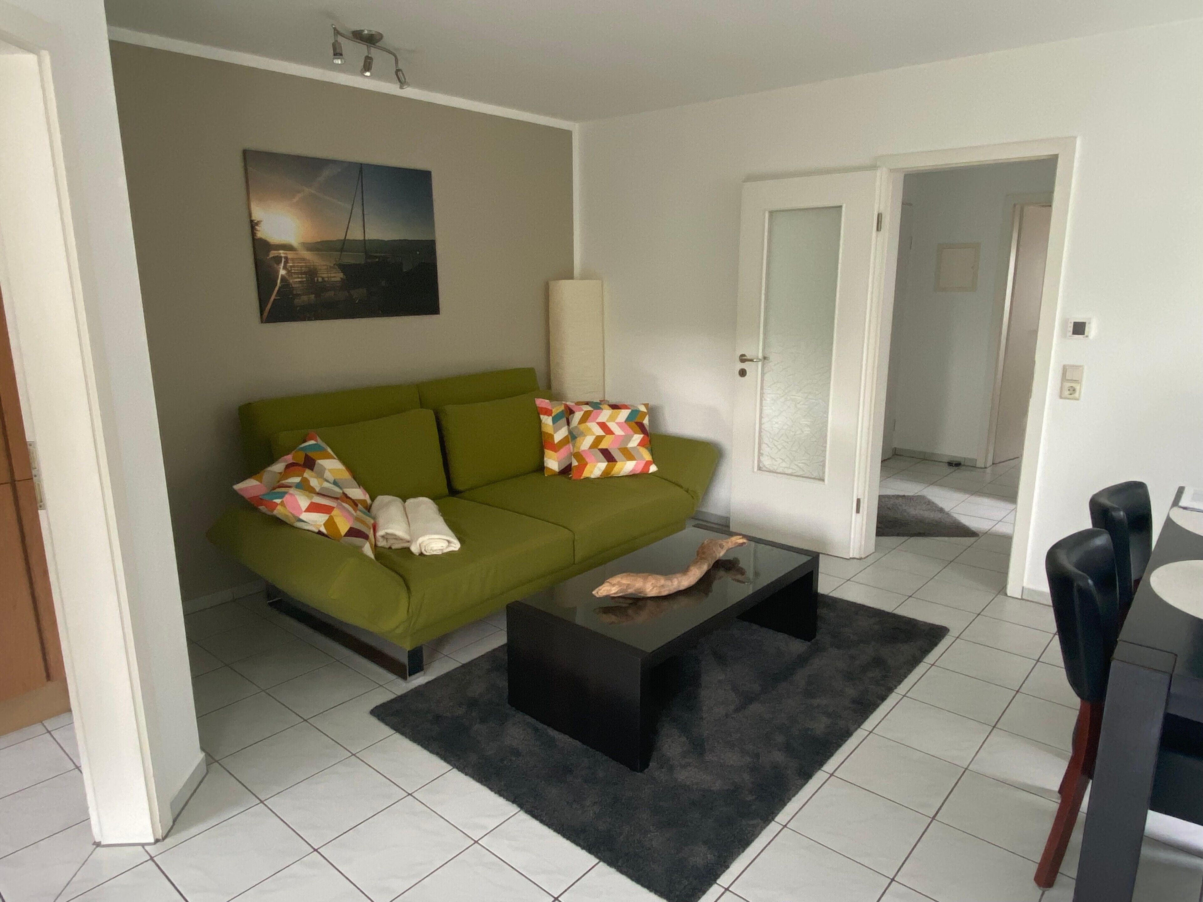 Fernseher, DVD-Player, Stereoanlage