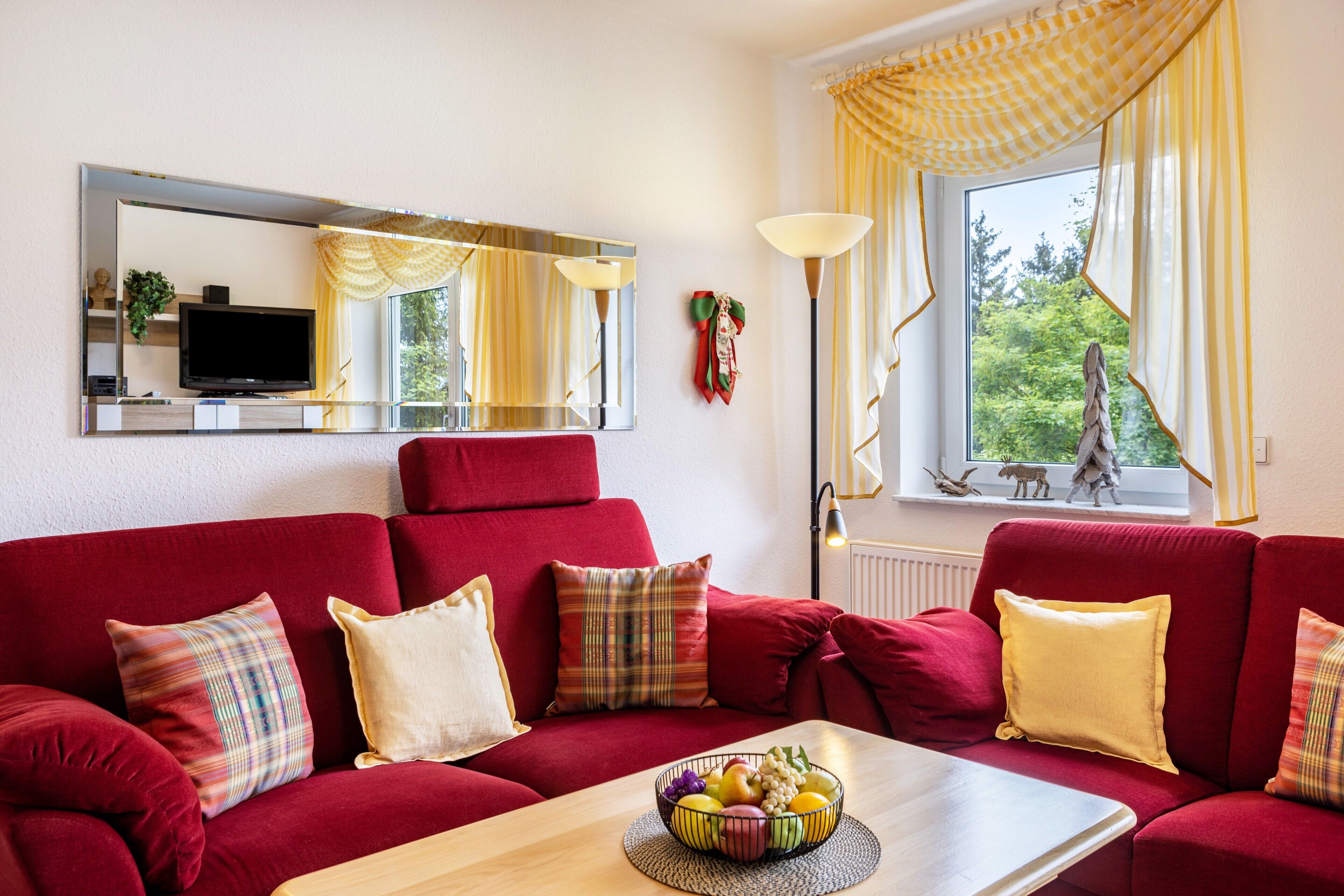 Télévision, chaîne hi-fi