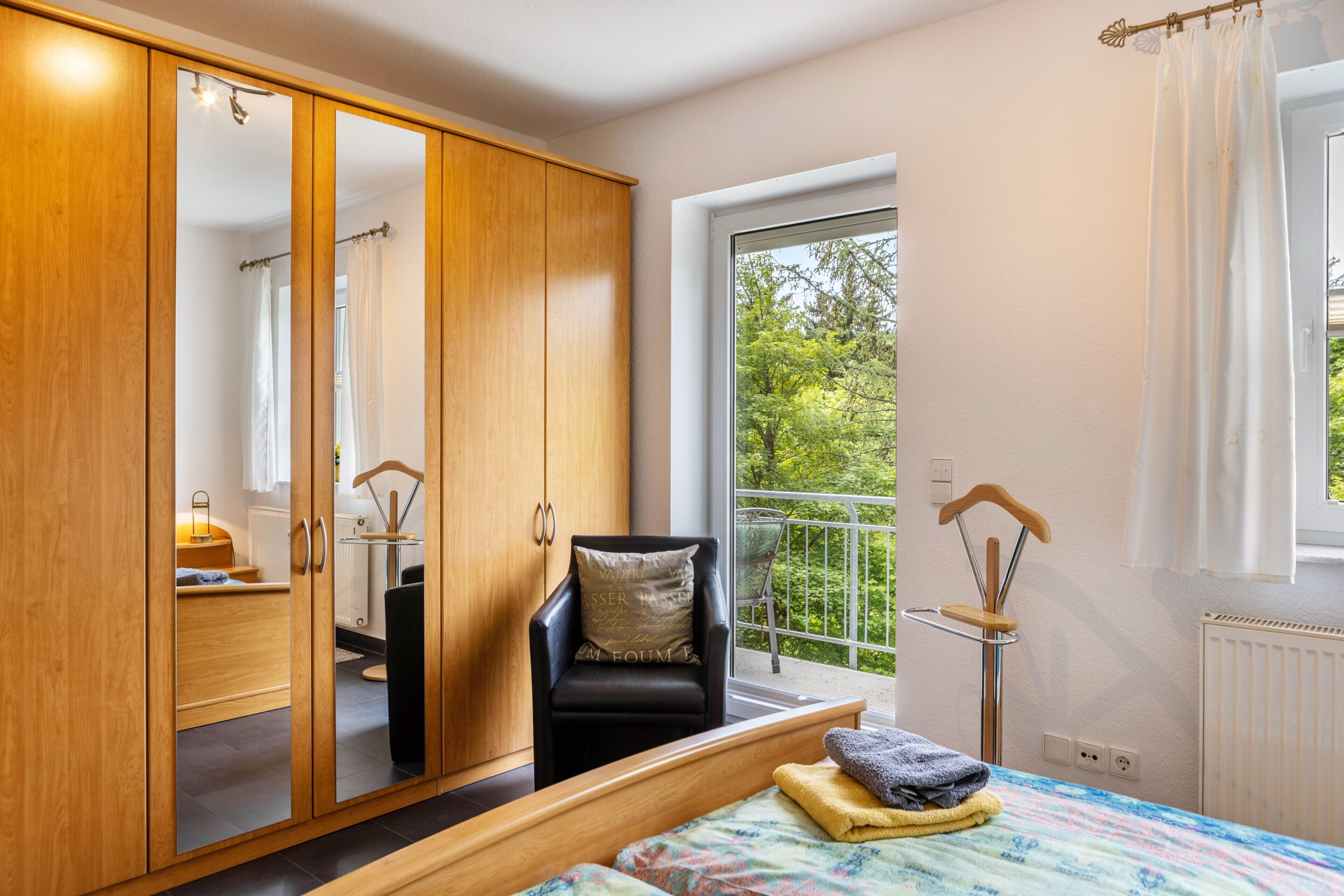 2 chambres, fer et planche à repasser, Wi-Fi gratuit, draps fournis