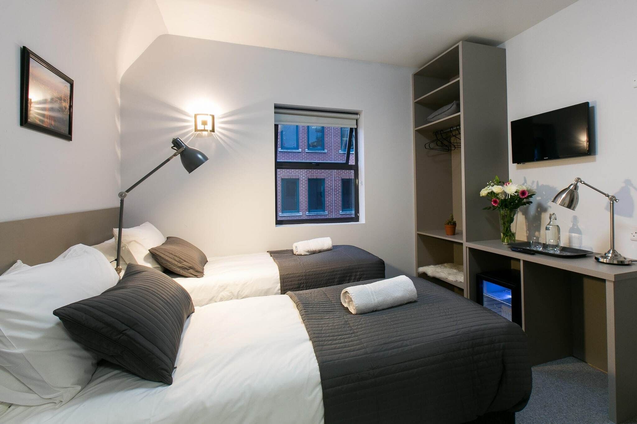 1 bedroom, desk, iron/ironing board, free WiFi