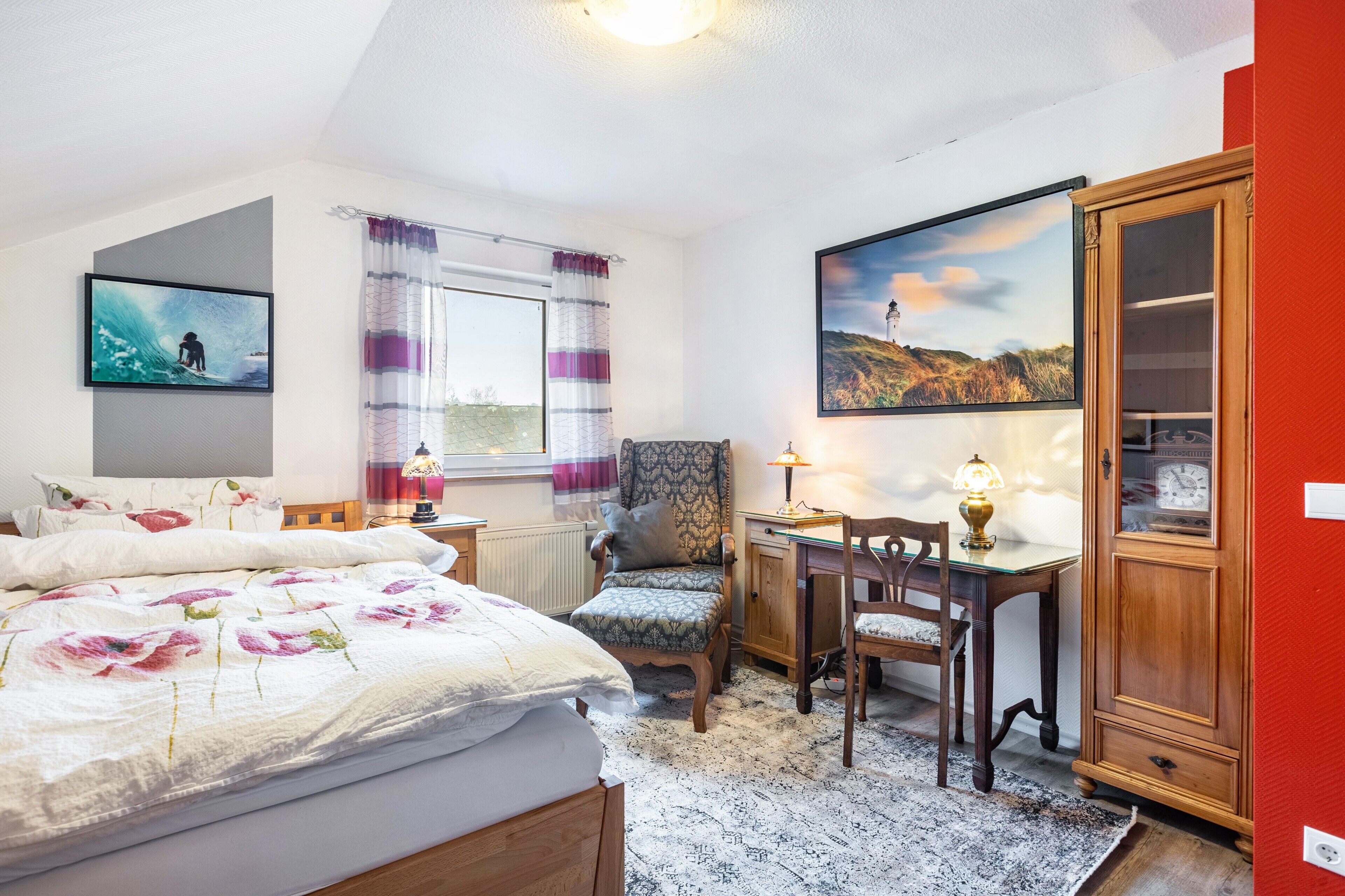 3 bedrooms, free WiFi, bed sheets