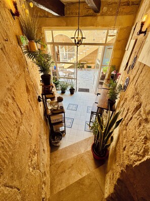 Interior - Kappella Boutique - Room 1 (Iż-Żurrieq)