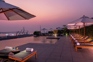Outdoor pool, open 7:00 AM to 7:00 PM, pool umbrellas, sun loungers - The ERAVATI Sule Grand Yangon (Yangon)