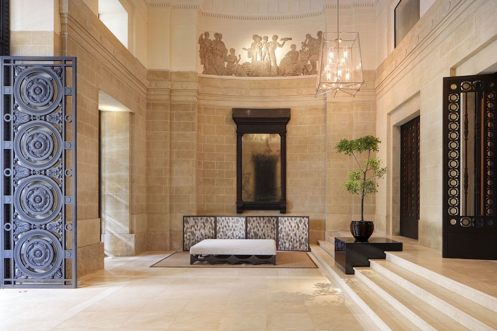 THE ERAVATI Sule Grand Yangon by null