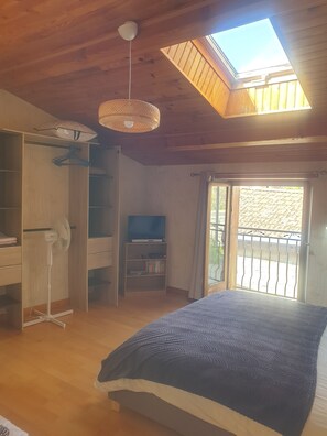 1 多间卧室、WiFi、床单