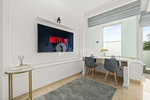 Appartement, 1 chambre, vue montagne | Salle à manger