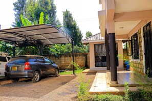 Park view - Haven Suites Airbnb Meru (Meru)