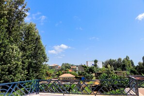 Land view from property - Haven Suites Airbnb Meru (Meru)