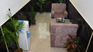 Sala de estar en el lobby