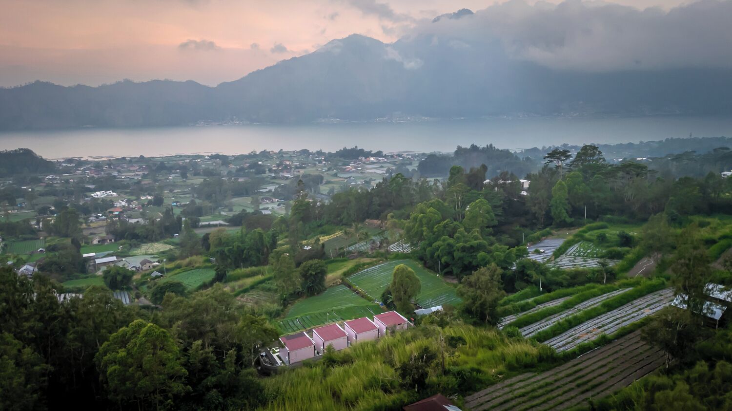 Cảnh từ trên cao
