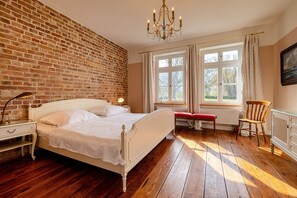 3 bedrooms, free WiFi