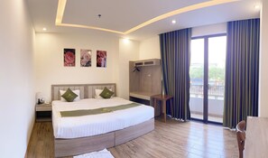 Deluxe Double Room | Premium bedding, free WiFi, bed sheets - Maris Da Nang Hotel & Apartment (Da Nang)