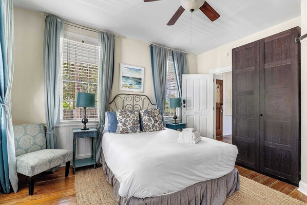 5 chambres, fer et planche à repasser, Wi-Fi, literie fournie