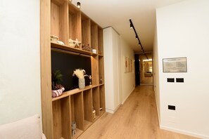 Huoneisto, parveke, rantanäköala | Oleskelualue