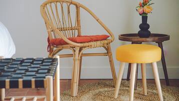 Chambre Double, 1 trĂšs grand lit, vue parc | Wi-Fi gratuit, draps fournis