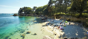 Typical Breton house "Ty Breizh" Beg Meil Fouesnant plage des oiseaux