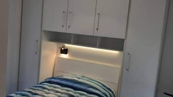 2 chambres, fer et planche Ă  repasser, Wi-Fi, draps fournis