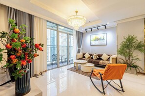 Luxury Apartment, 3 Bedrooms, Balcony, City View | Hypo-allergenic bedding, minibar, desk, laptop workspace - Luxury Landmark 81 Urban Apartment (Ho Chi Minh City)