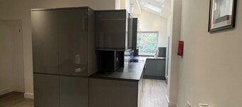 OYO Moorfields Villa