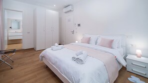 Rom | Safe på rommet, strykejern/-brett og wi-fi (inkludert)