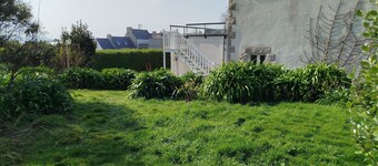House in the heart of Ile Grande