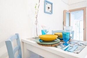 Dining - Vico di Ostuni Apartments by Rentbeat (Ostuni)