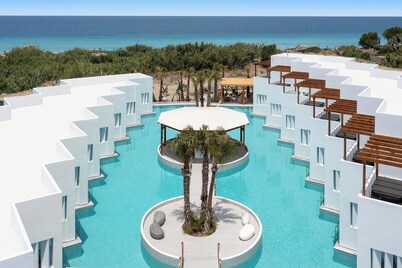 Martini Resort