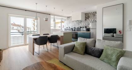 APT Villa Paioryna II - 3-bedroom apartment in charming Vila Verde