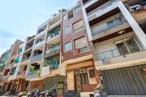 Entrada de la propiedad