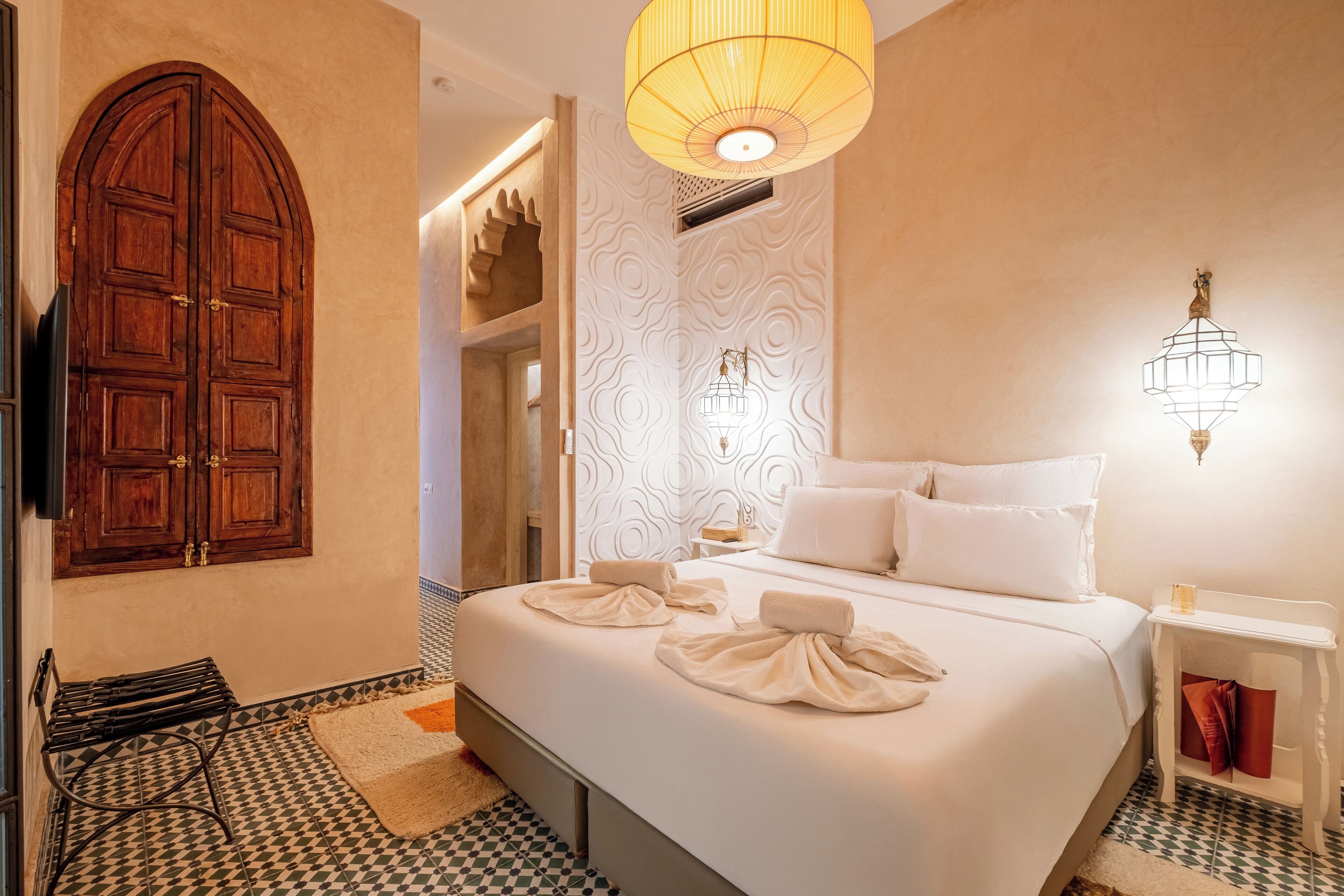 Basic Double Room | In-room safe, soundproofing, free WiFi, bed sheets