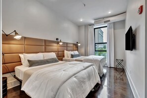 4 chambres, bureau, fer et planche à repasser, Wi-Fi