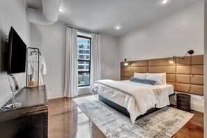 4 chambres, bureau, fer et planche à repasser, Wi-Fi