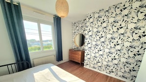 Unclassified image, 3 of 12, button - House 1km from beach, terrace, fireplace, games (Wimereux)