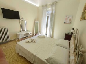 1 dormitorio, wifi, ropa de cama