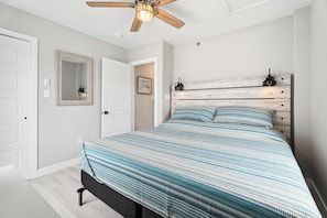 3 habitaciones, escritorio, tabla de planchar con plancha y wifi 